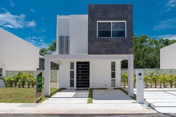 Casa en Venta en Playa del Carmen, Solidaridad, Quintana Roo