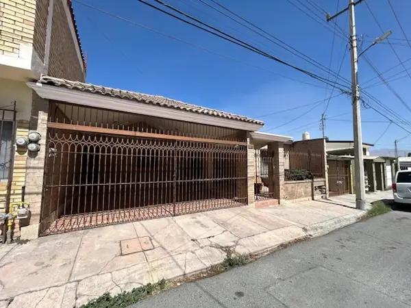 Casa de una planta en Venta en Cumbres, Saltillo, Coahuila de Zaragoza