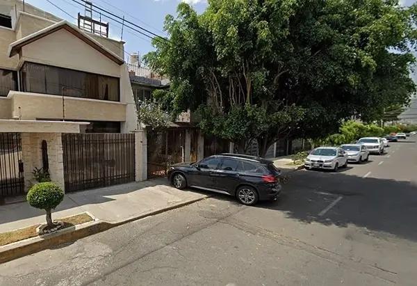 Casa en Venta en Valle del Tepeyac, Gustavo A. Madero, Ciudad de México RECUPERACIÓN INMOBILIARIA