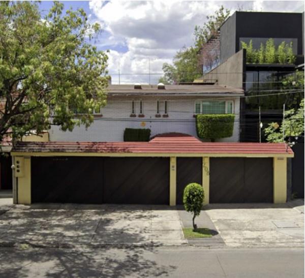 Casa en Venta en Lomas de Tecamachalco, Naucalpan de Juárez, México