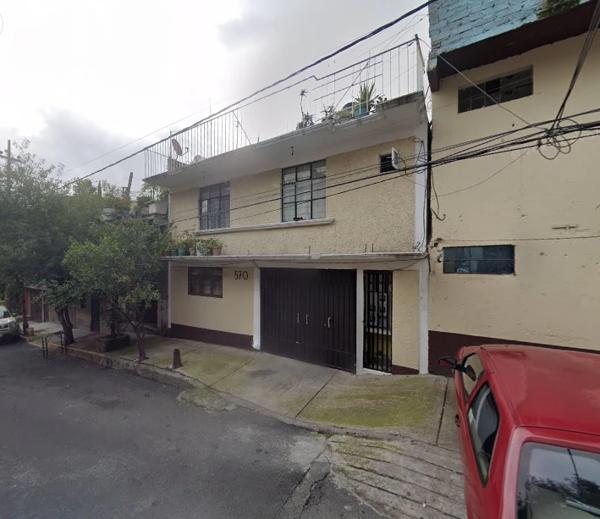 Casa en Venta en Pedregal de Santo Domingo, Coyoacán, Ciudad de México RECUPERACIÓN INMOBILIARIA