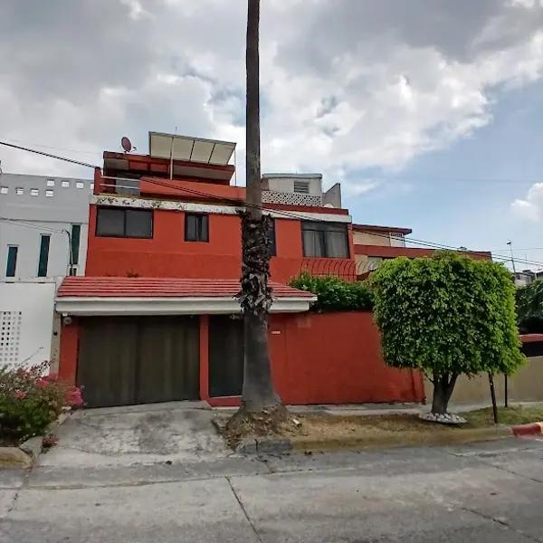 Casa en Venta en Ciudad Satelite, Naucalpan de Juárez, México