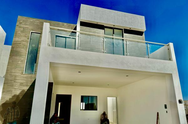 Casa en Venta en Residencial Palma Real, Torreón, Coahuila