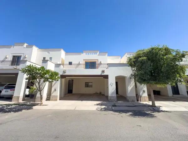 Casa en Venta en La Encantada Privada Alebrijes, Hermosillo, Sonora