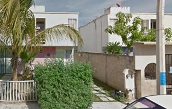 Casa en venta en La Guadalupana, Solidaridad, Quintana Roo