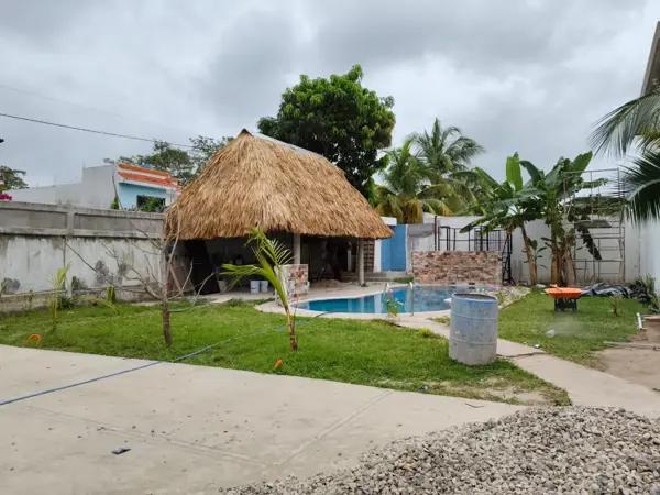 Casa en venta en Medellin y Pigua 3ra. Sección, Centro, Tabasco, en comunidad cerrada