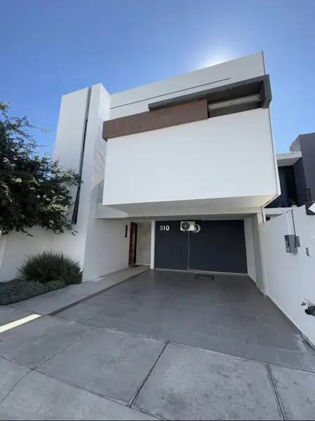 VENTA / CASA EN LORETTA RESIDENCIAL 1