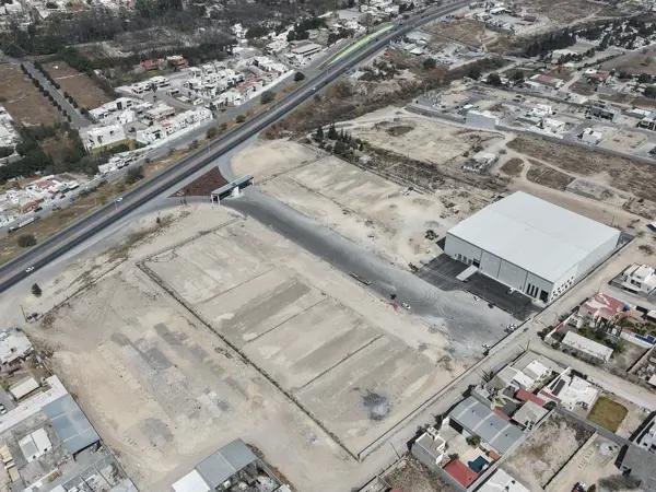 Terreno Industrial de 1500m² en Arteaga Carr 57