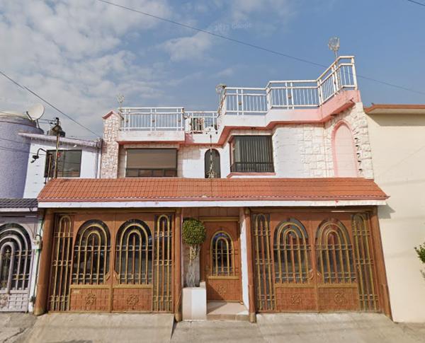 VENTA DE CASA EN COACALCO ESTADO DE MEXICO DE LA COLONIA BOSQUES DEL VALLE
