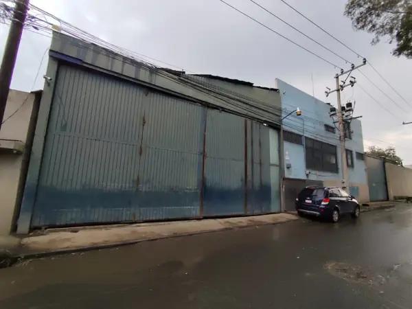 Bodega en venta en San Vicente Chicoloapan, EdoMex - Amplio espacio industrial