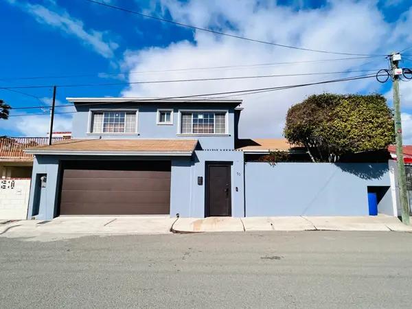 CASA EN VENTA CERCA DEL MAR - VIA DE LA PLAYA 53 - PLAYAS DE ROSARITO