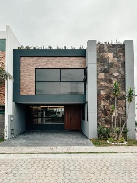 CASA EN PREVENTA EN PARQUE BRUSELAS, Lomas de Angelópolis II.