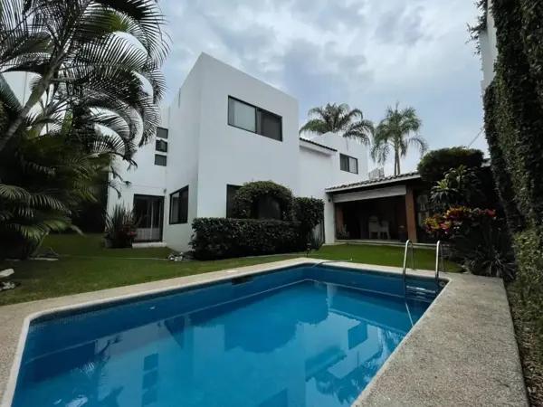 Venta de Casa en Condominio en Amatitlan, Cuernavaca, Morelos