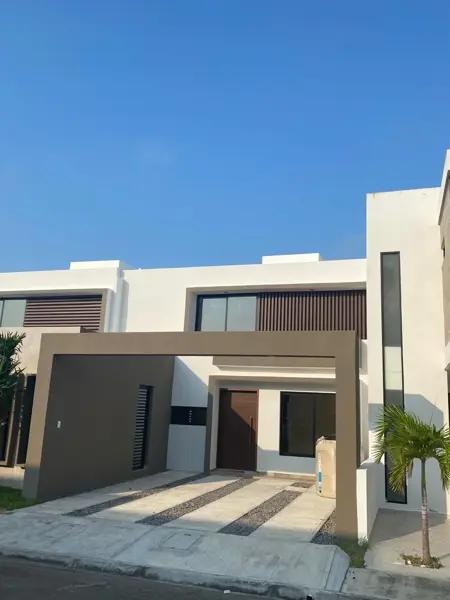 Casa en venta Fracc. Lomas de la Rioja, Alvarado, Veracruz