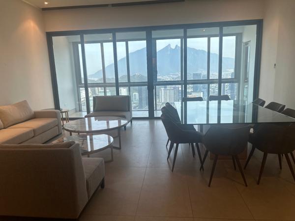 Departamento en venta en Del Valle Oriente, San Pedro Garza García, Nuevo León