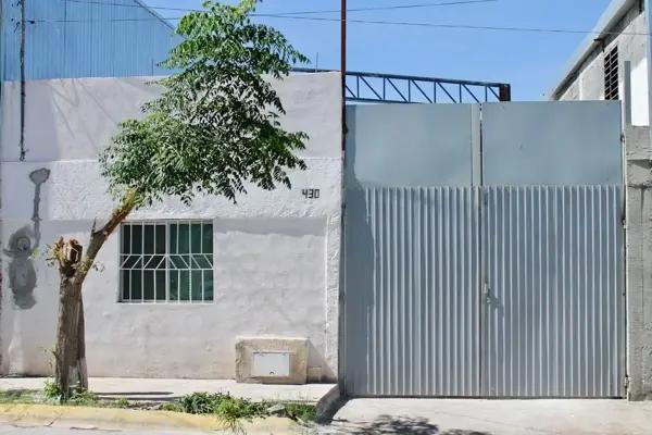 Bodega en renta muy cerca del Centro de Gobierno