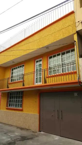 Casa en venta en Agrícola Pantitlán, Iztacalco, Ciudad de México