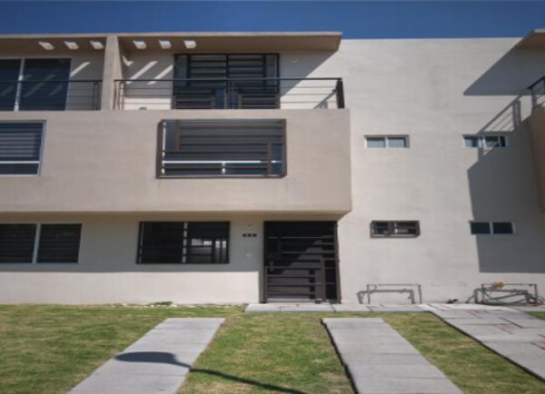 COMPRALE DIRECTO AL BANCO LA CASA EN SAN JUAN DE LAS HUERTAS ZINACANTEPEC EDOMEX