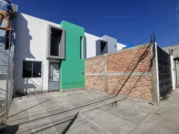 Hermosa Casa en Condominio en Buena Mirada, Coyula - Tonala