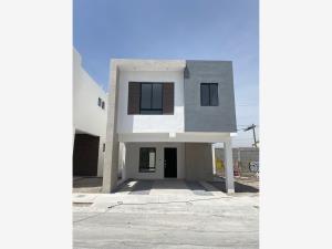 Casa nueva en venta en Privada al oriente de Saltillo