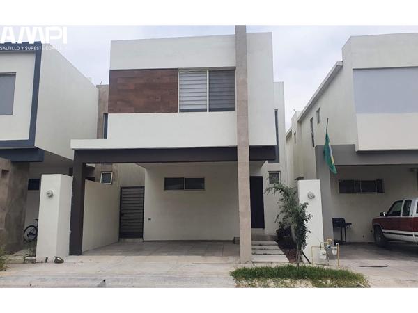 Casa en Venta en fracc. Lenna en Saltillo, Coahuila
