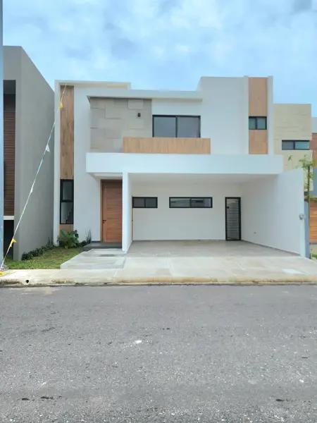 Casa en venta en Lomas de la Rioja, Alvarado, Veracruz de Ignacio de la Llave