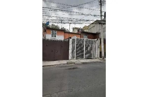 Casa en venta en Parque Residencial Coacalco 3a Sección, Coacalco de Berriozábal, México