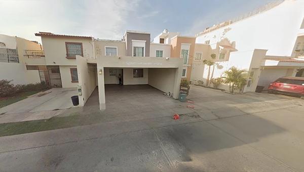 CASA EN VENTA EN VILLAS DEL BOSQUE, RECUPERACIÓN ADJUDICADA