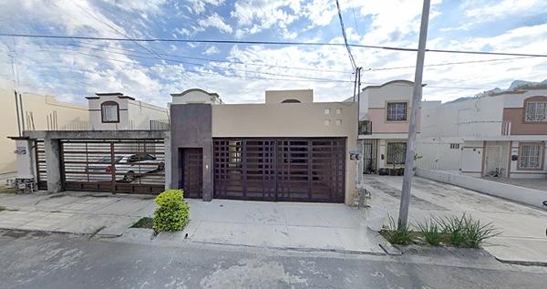 CASA EN VENTA EN SIERRA MORENA RECUPERACIÓN BANCARIA *ADJUDICADA*