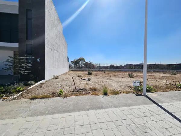 Terreno en venta en Valle Imperial, Zapopan, Jalisco