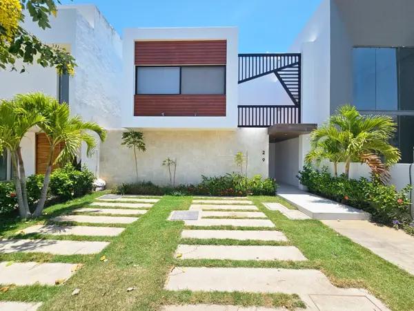 Casa de Lujo con Alberca en Venta en la Riviera Nayarit