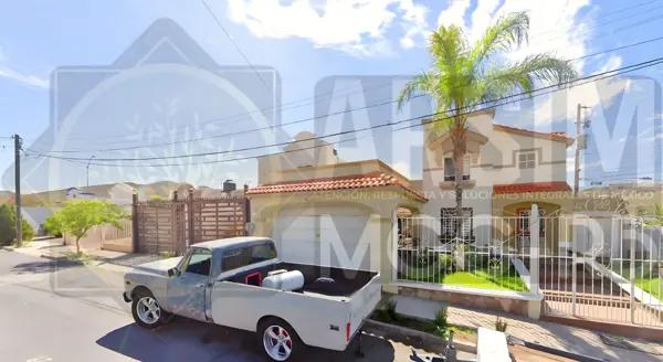 Casa en venta en Praderas de León, Chihuahua, Chihuahua