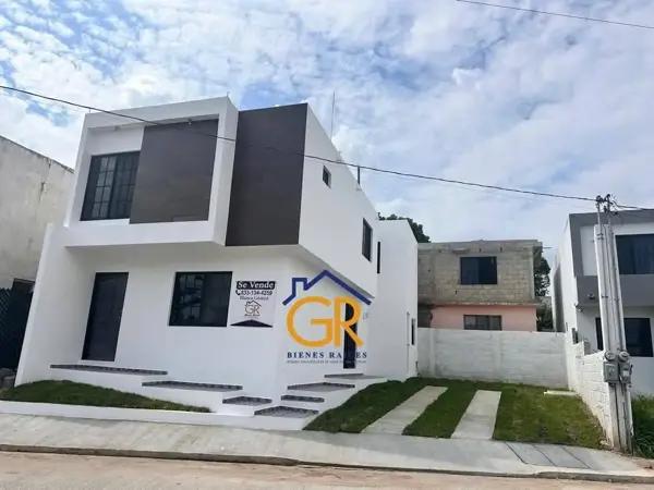Casa en Venta en Niños Héroes, Zona Norte de Tampico – Con Cocina Integral