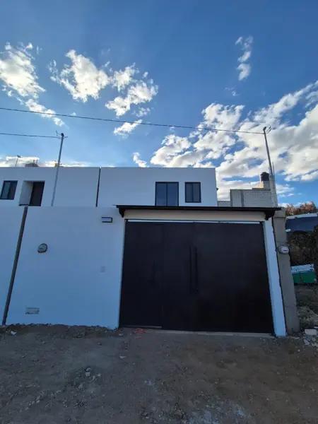 Linda Casa en Fraccionamiento en Xoxo
