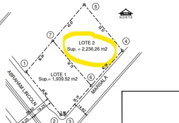 Terreno Comercial en Venta en Av. Lincoln, Monterrey