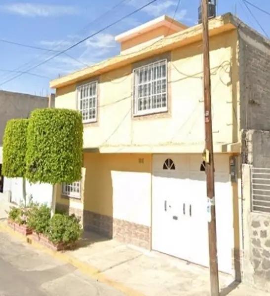 Casa en venta en Viveros de Xalostoc, Ecatepec de Morelos, México