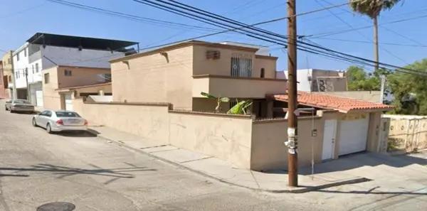 Casa en venta en Playas de Tijuana Sección Costa Azul, Tijuana, Baja California