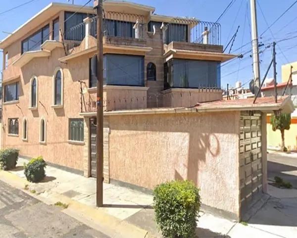 Casa en venta en Hacienda Lerma, Lerma, México