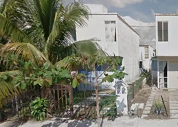 Casa en venta en La Guadalupana, Solidaridad, Quintana Roo