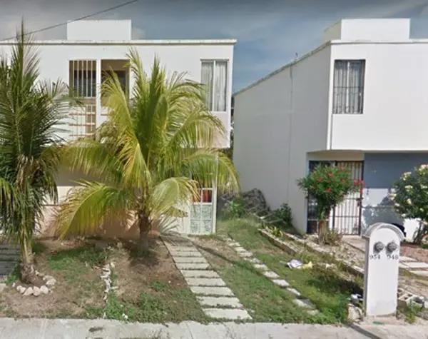 Casa en venta en La Guadalupana, Solidaridad, Quintana Roo