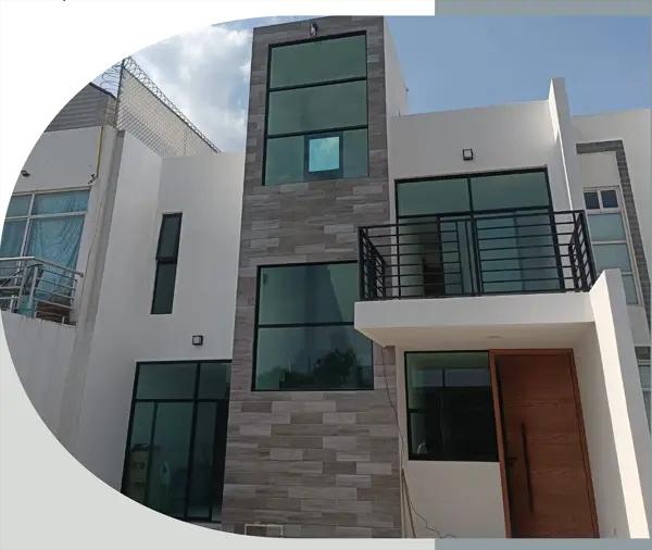 CASA EN VENTA CON RECÁMARA EN PLANTA BAJA EN EL ENCANTO.