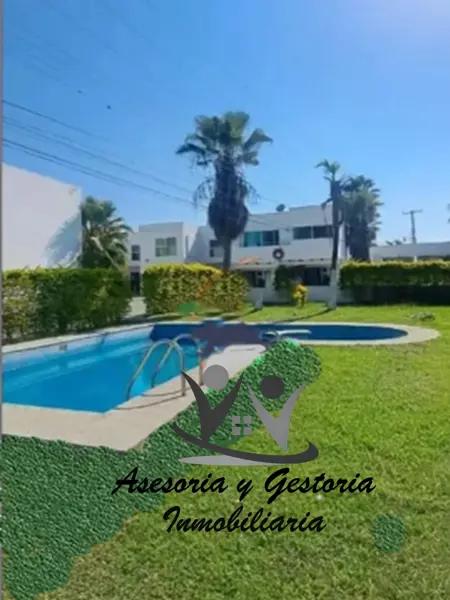 SE VENDE BONITA CASA A UN COSTADO DEL CENTRO VACACIONAL SIX FLAGS EN OAXTEPEC MORELOS