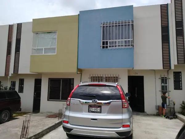 Se vende casa bien ubicada en Fraccionamiento Terrazas del Quinceo