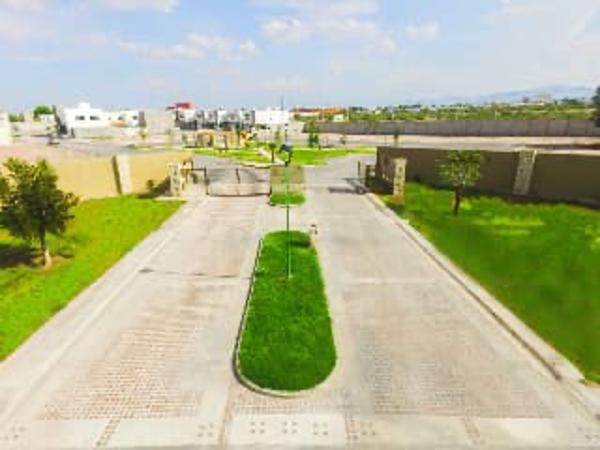 Terreno en Venta en las Viñas: Amplia Oportunidad en Torreón