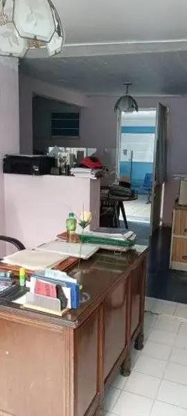 Casa con Uso de Suelo Comercial en Renta. AY80