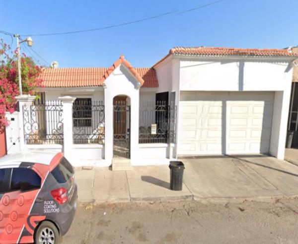 LINDA, Y CÉNTRICA CASA EN MEXICALI