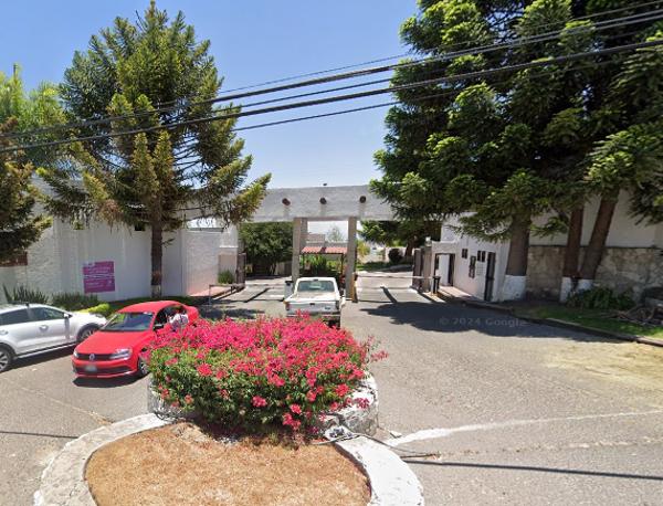 Venta de Casa en Colinas del Bosque III Querétaro, Remate Bancario