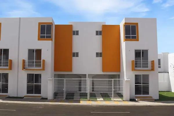 Casa en venta en Los Héroes Chalco, Chalco, México