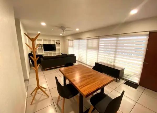 DEPA EN VENTA EN COL. DEL CARMEN, COYOACAN