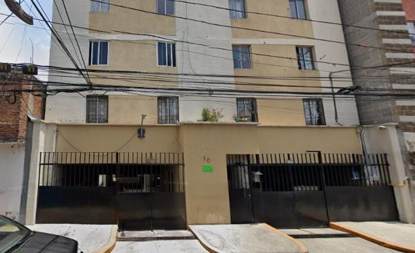 Venta de Departamento en Lago Urmiahu, Pensil Norte, Miguel Hidalgo Recuperación Bancaria